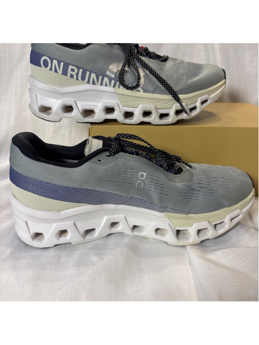 On Running Cloudmonster 2 excellent condition super stylish mens sz 9.5 - Picture 8 of 11